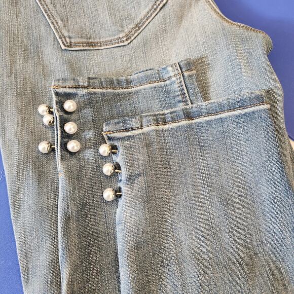 WHITE HOUSE BLACK MARKET The Skinny Crop Blue Medium Wash Embellished Ankle Wm 6 - Picture 8 of 12